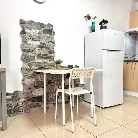 Cozy With Pool Diamantes Daire Los Cristianos (Tenerife)